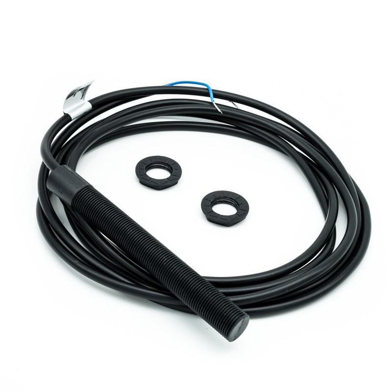 DETECTOR MAGNÉTICO NO CARLO GAVAZZI NEGRO
